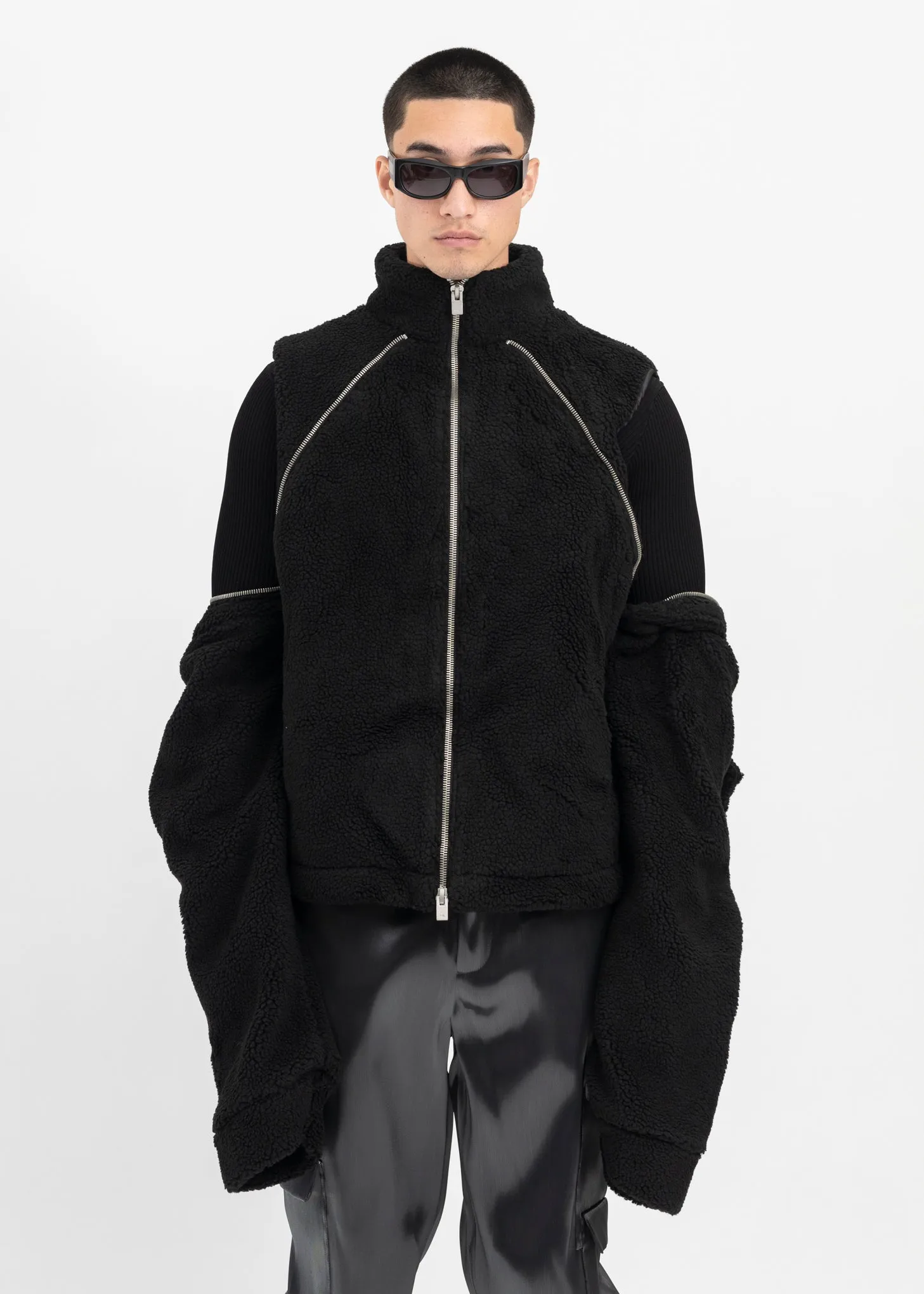 BLACK TRUSS FLEECE JACKET