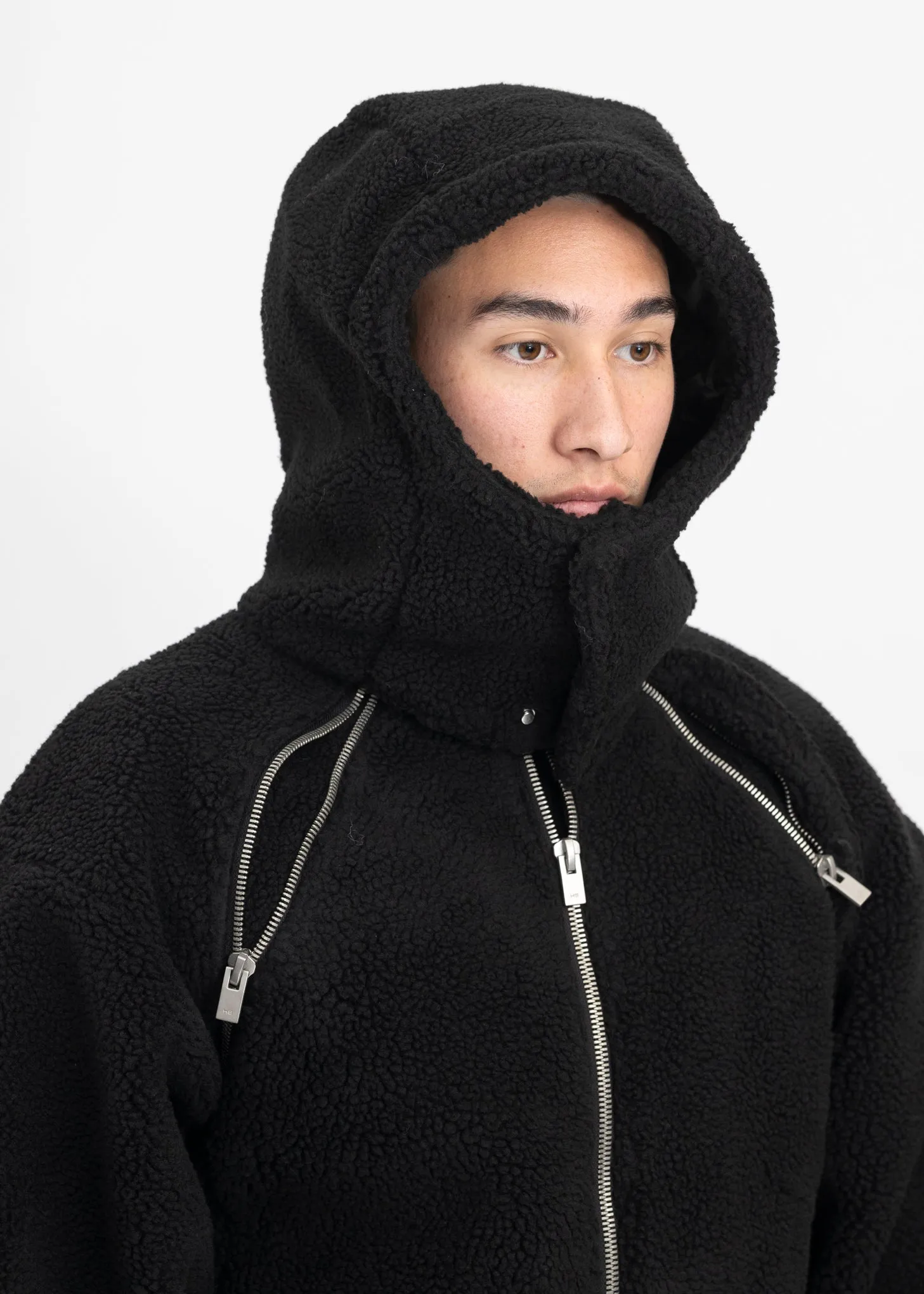 BLACK TRUSS FLEECE JACKET