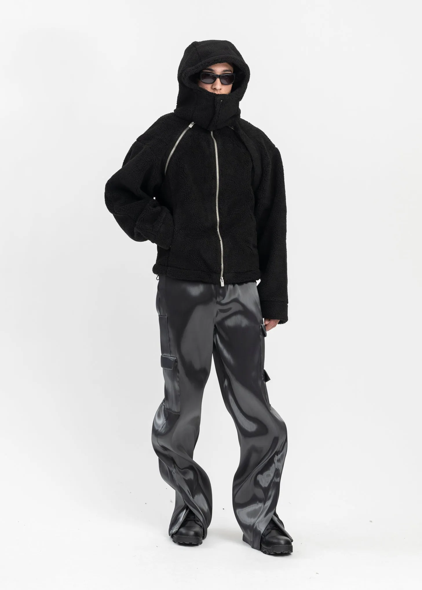 BLACK TRUSS FLEECE JACKET