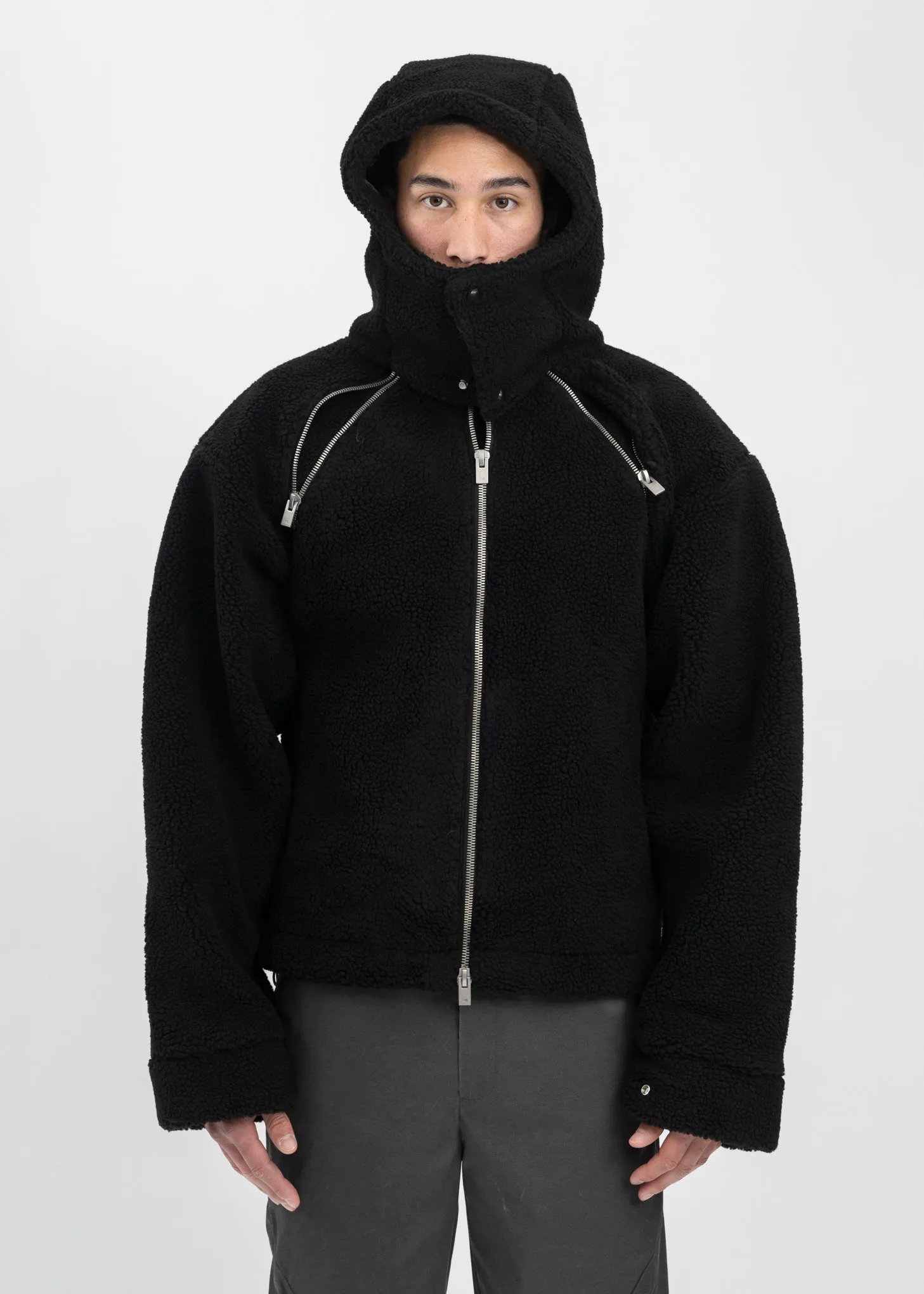 BLACK TRUSS FLEECE JACKET