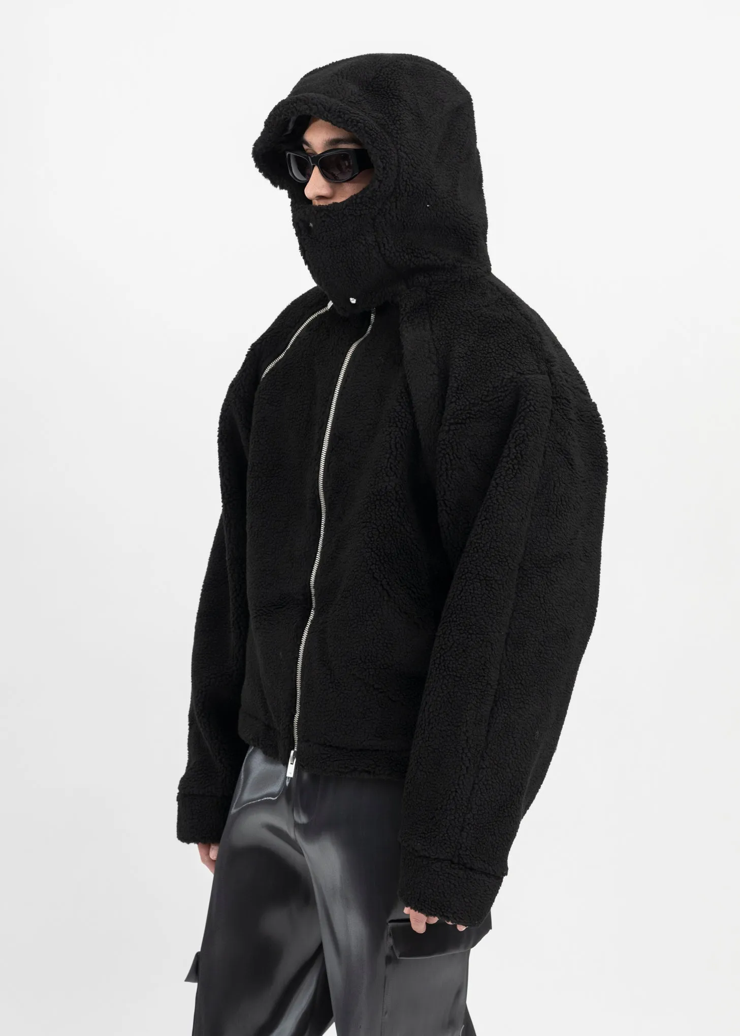 BLACK TRUSS FLEECE JACKET