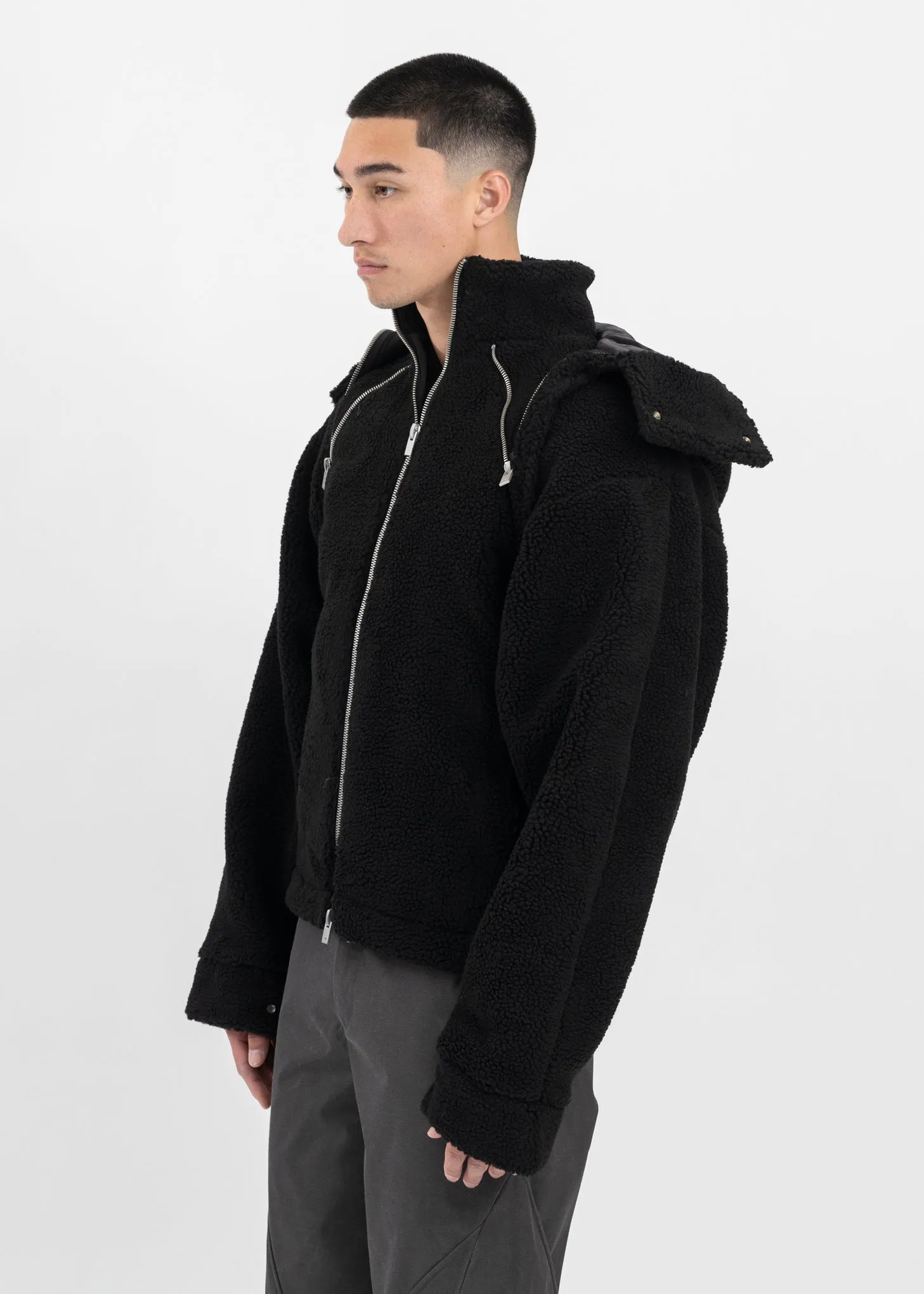 BLACK TRUSS FLEECE JACKET