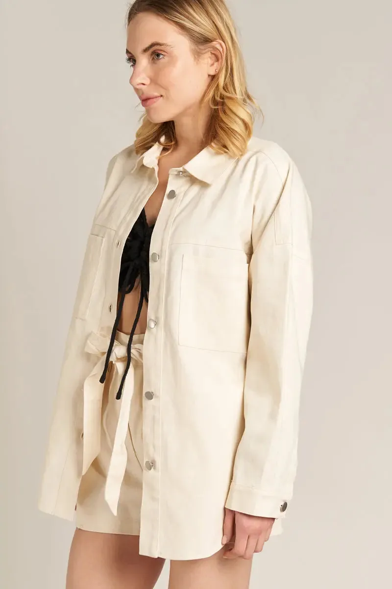 Dede Oversized Shirt – The Perfect Denim Layer