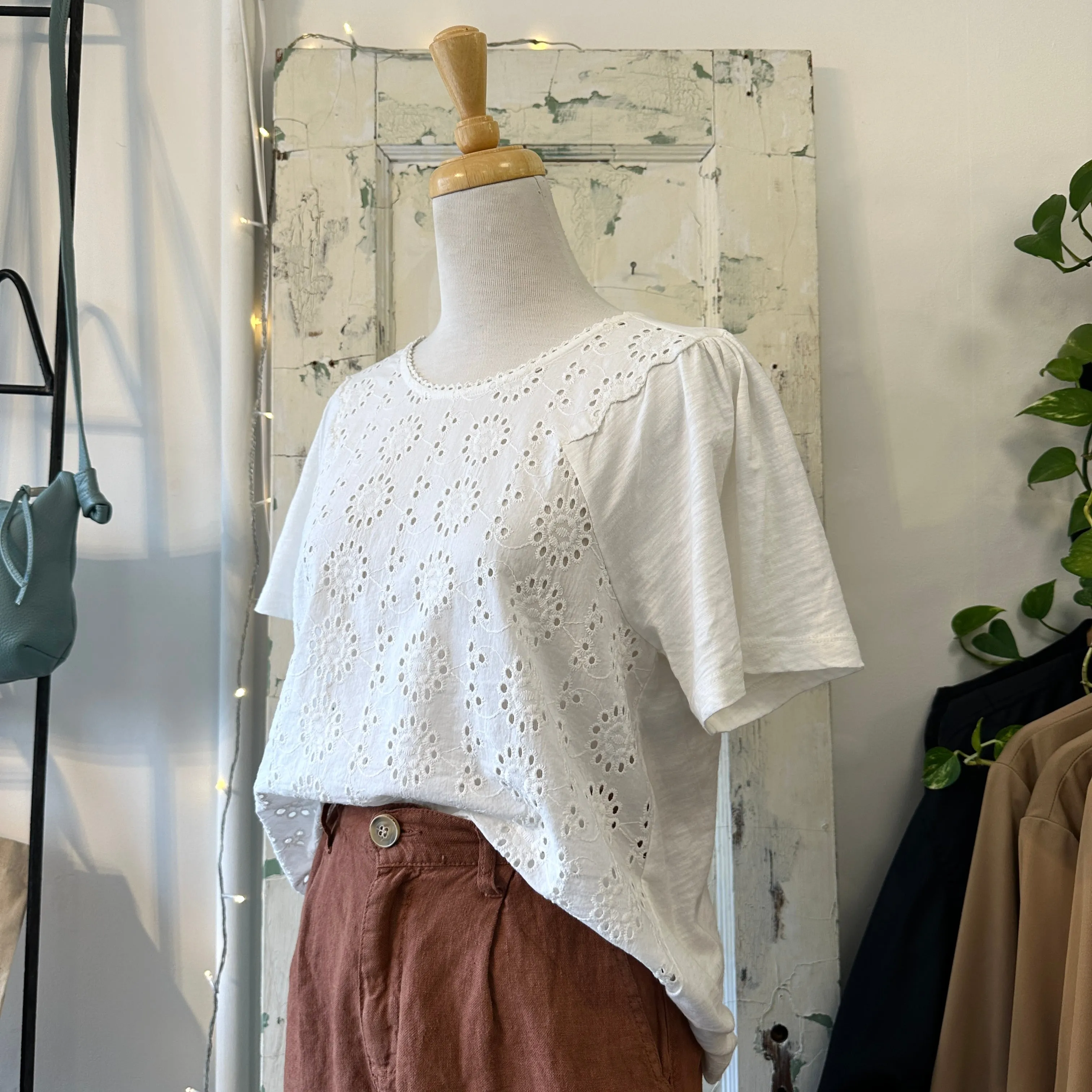 Indi & Cold // Blanco Embroidered Top *Last Size XS