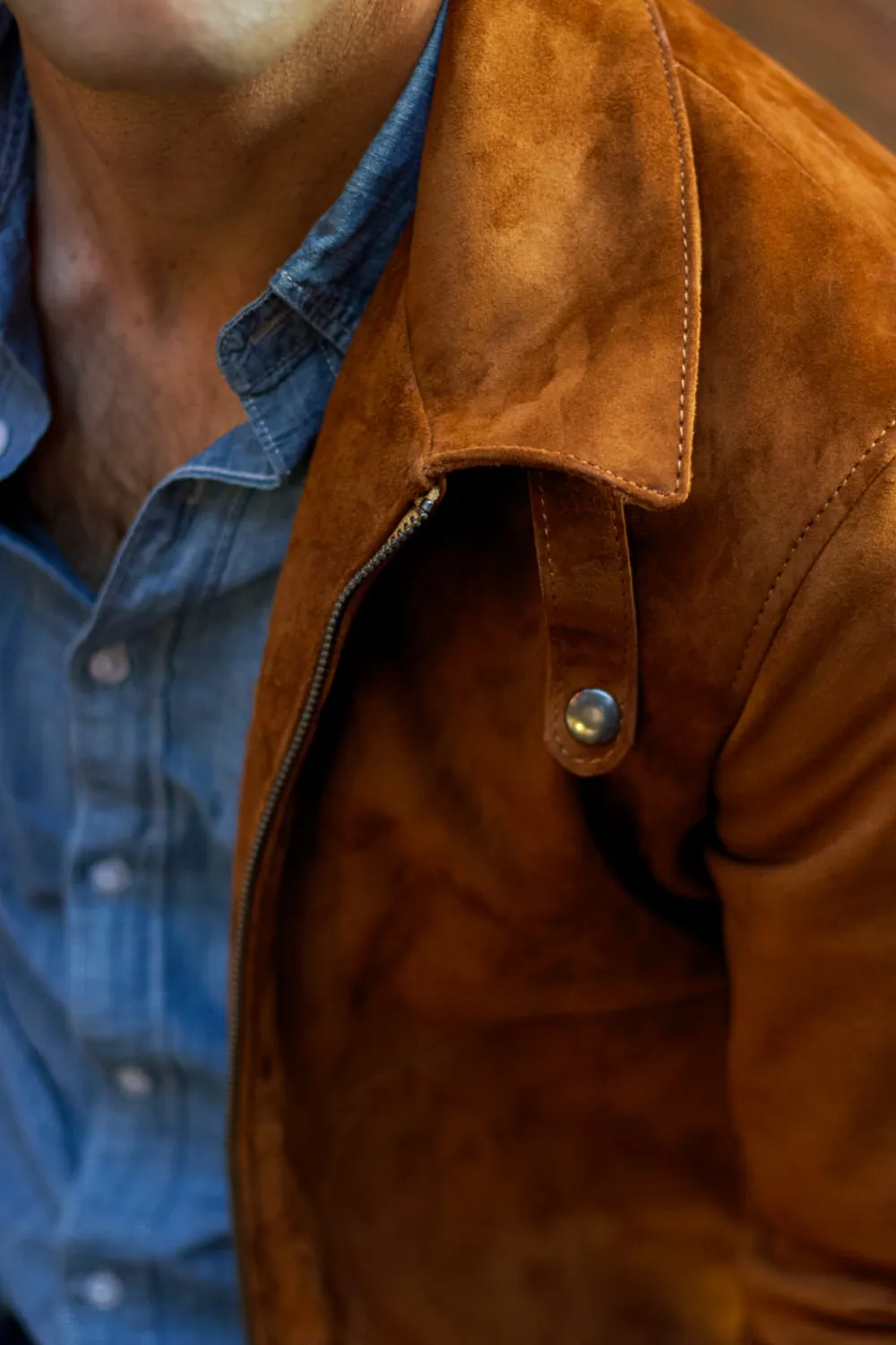 LONDON Classic Lightweight Jacket in Suede - Amber