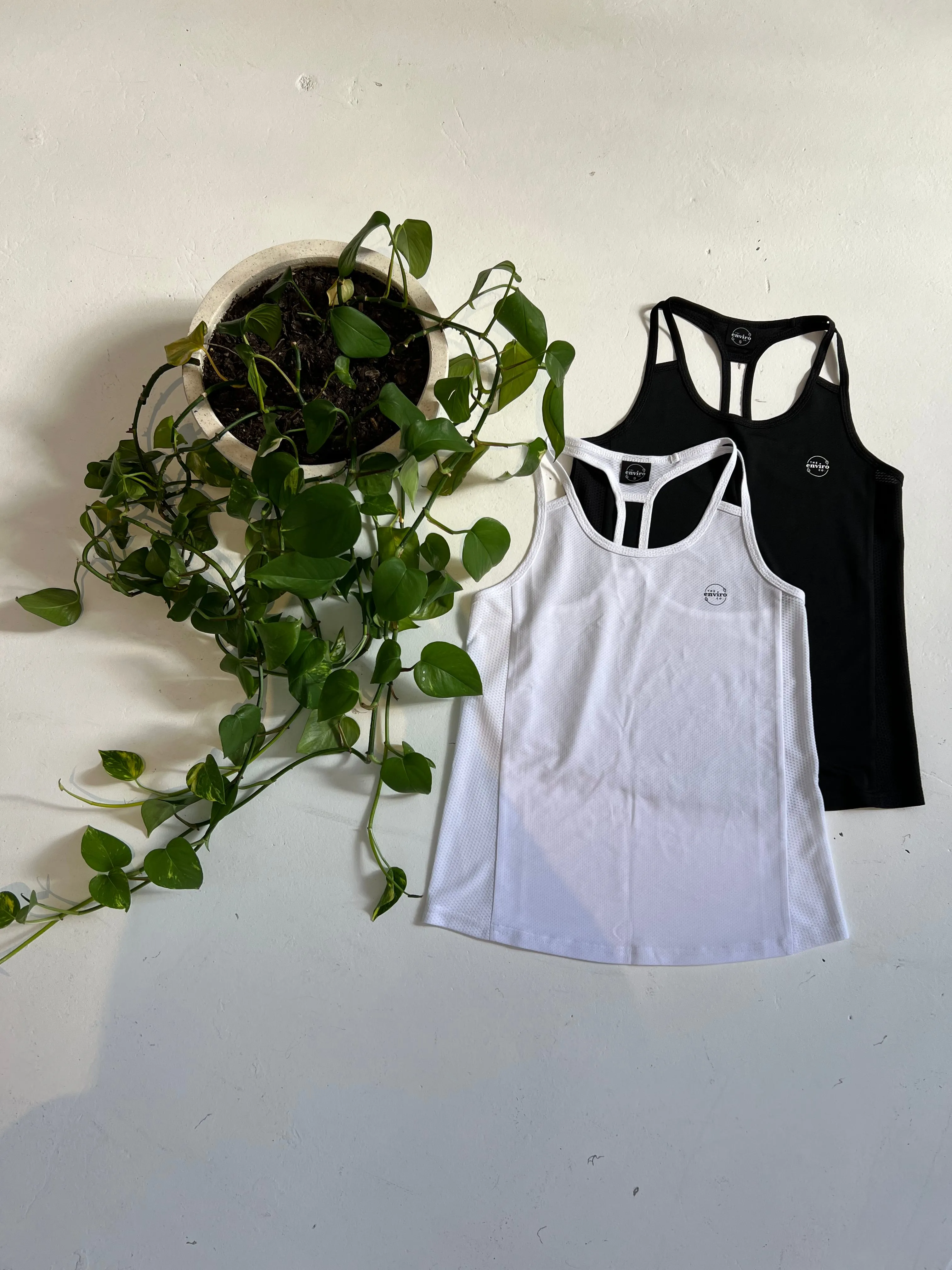 Mesh breathable singlet top