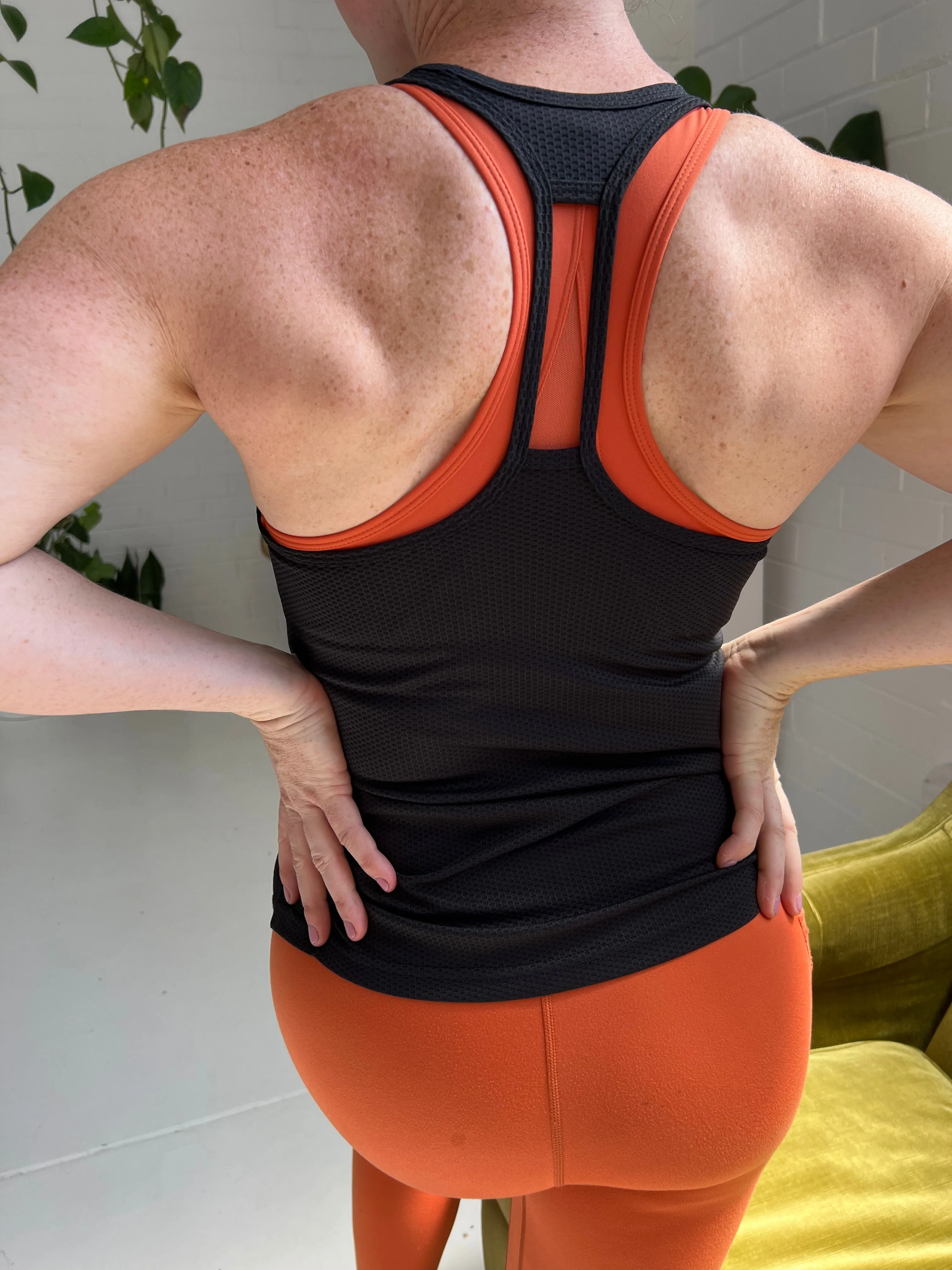 Mesh breathable singlet top