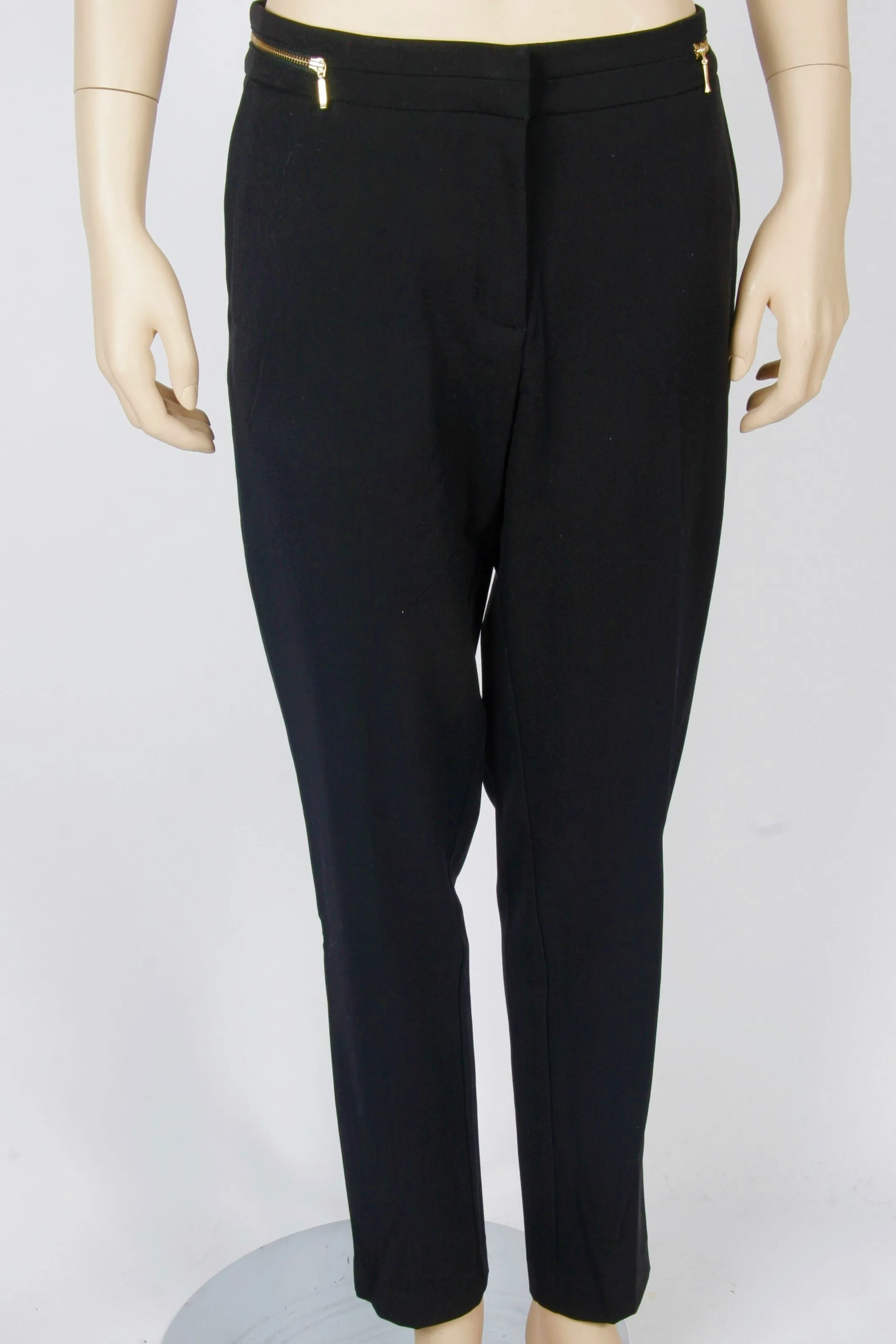 NWT H&M Black Tapered Leg Trousers-Size 8