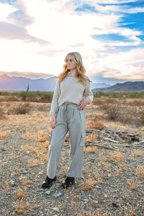 Smooth Twill Cargo Wide Leg Pleated Pants