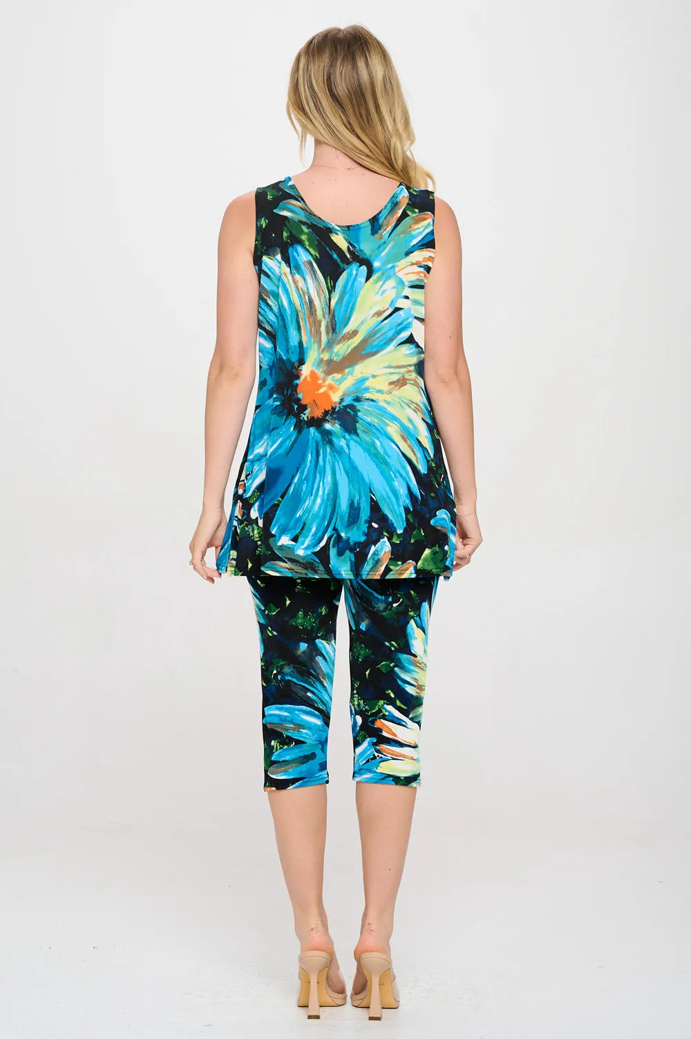 Two-Piece Sleeveless Top & Capri Pant Set-9002BN-TRP1-W440