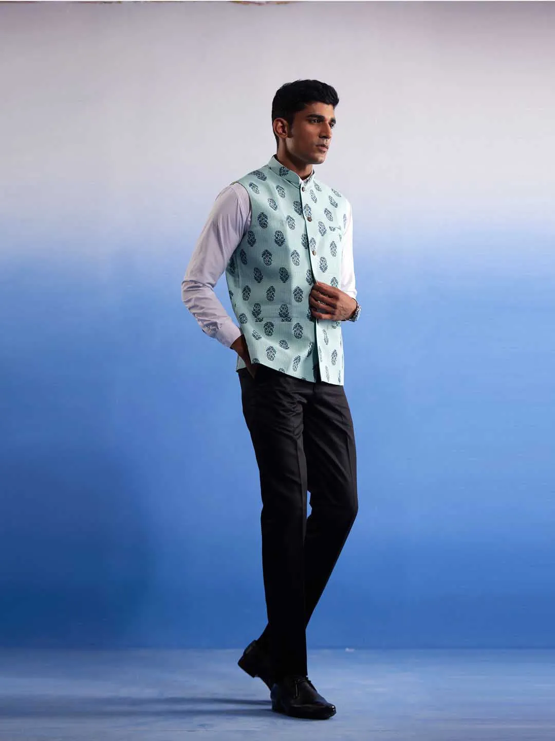 VASTRAMAY Men's Mint Green Ethnic Motif Printed Nehru jacket