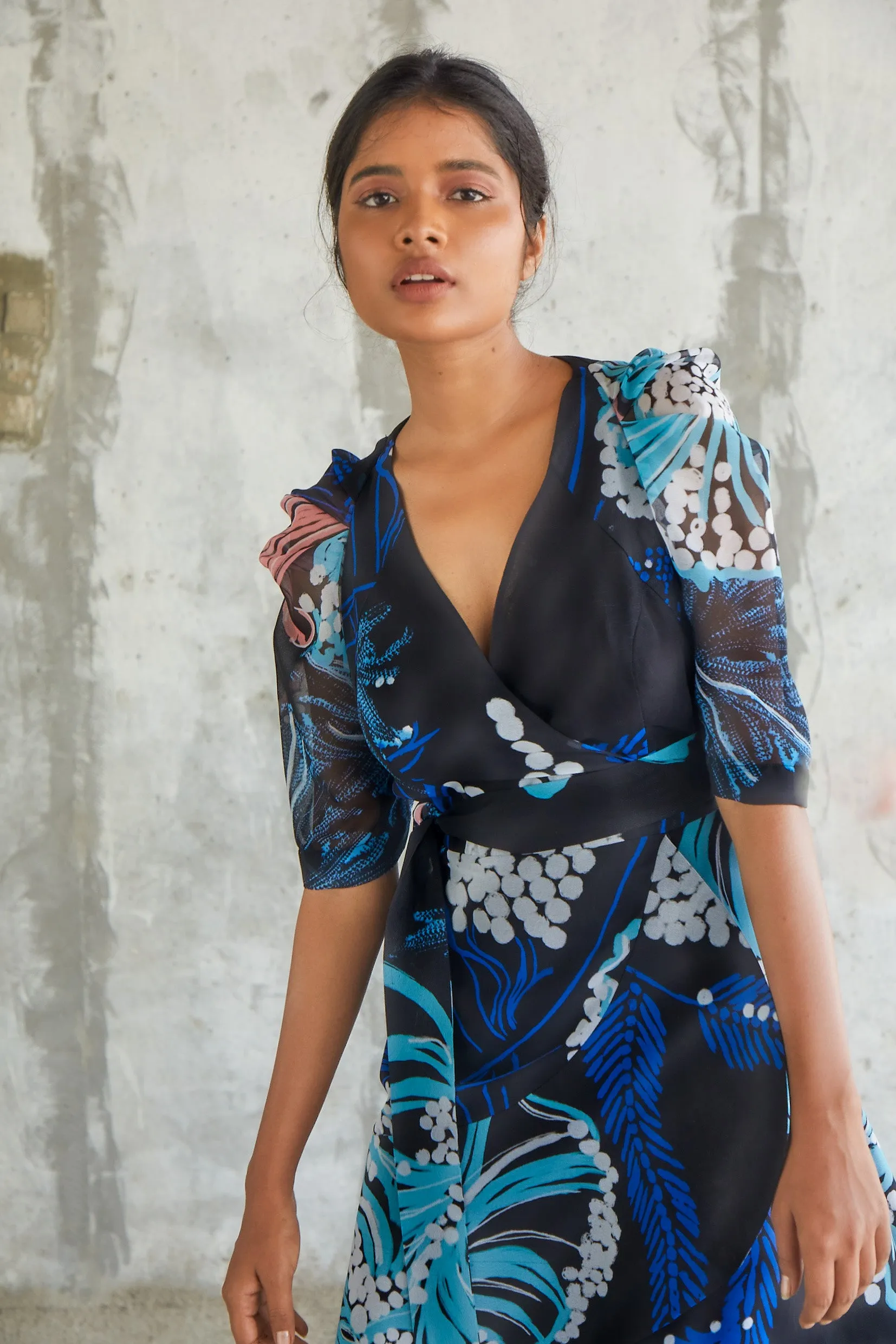 Windowleaf Wrap Dress